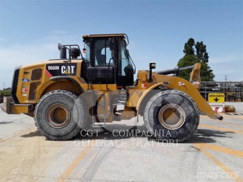 CAT 966M Kolesni nakladalci