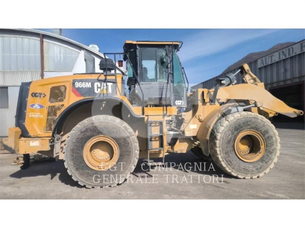 CAT 966M Kolesni nakladalci