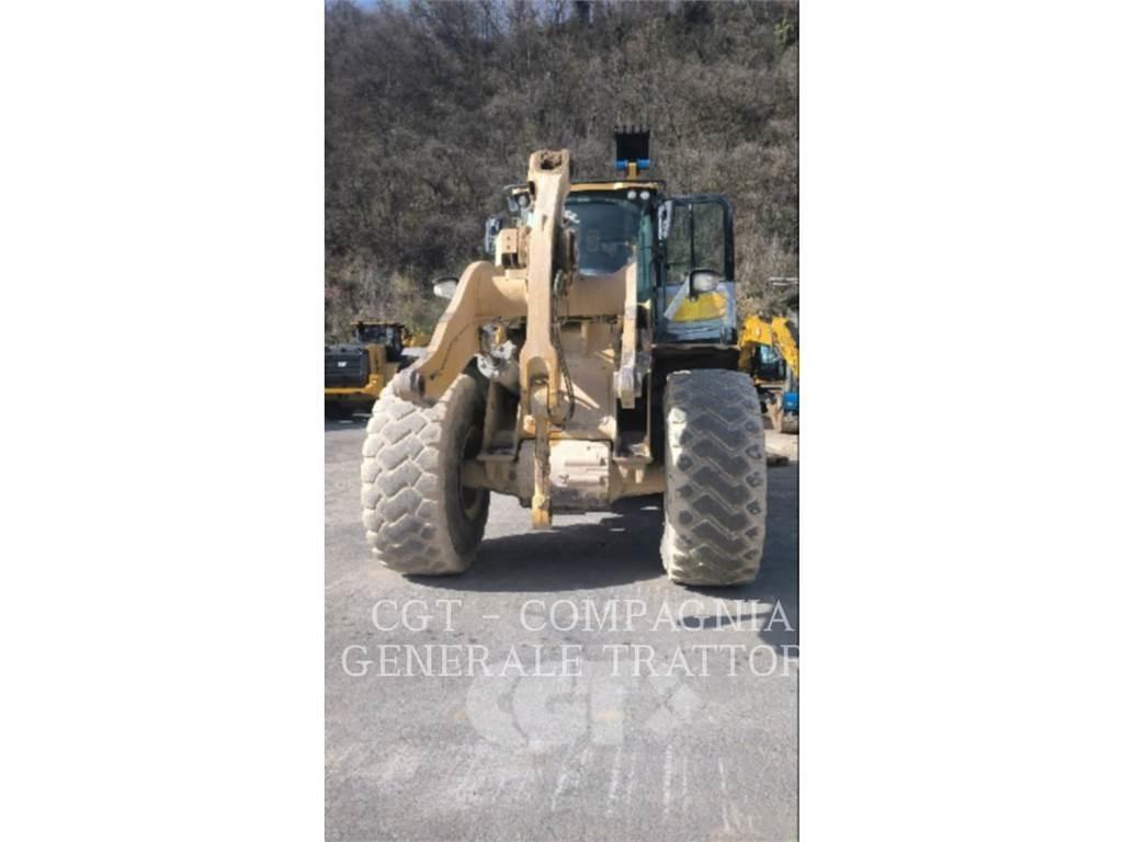 CAT 966M Kolesni nakladalci