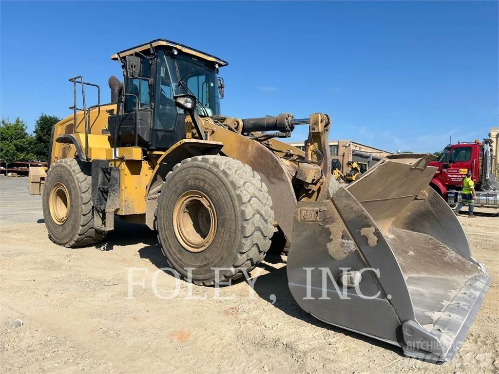 CAT 966M Kolesni nakladalci