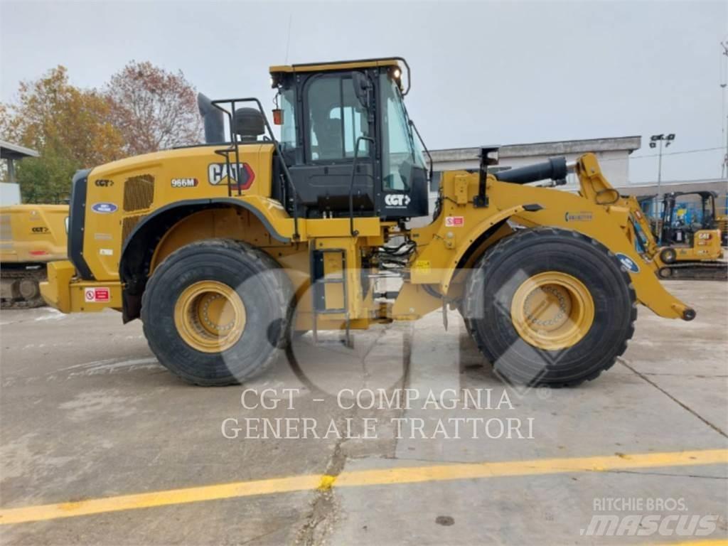 CAT 966M Kolesni nakladalci