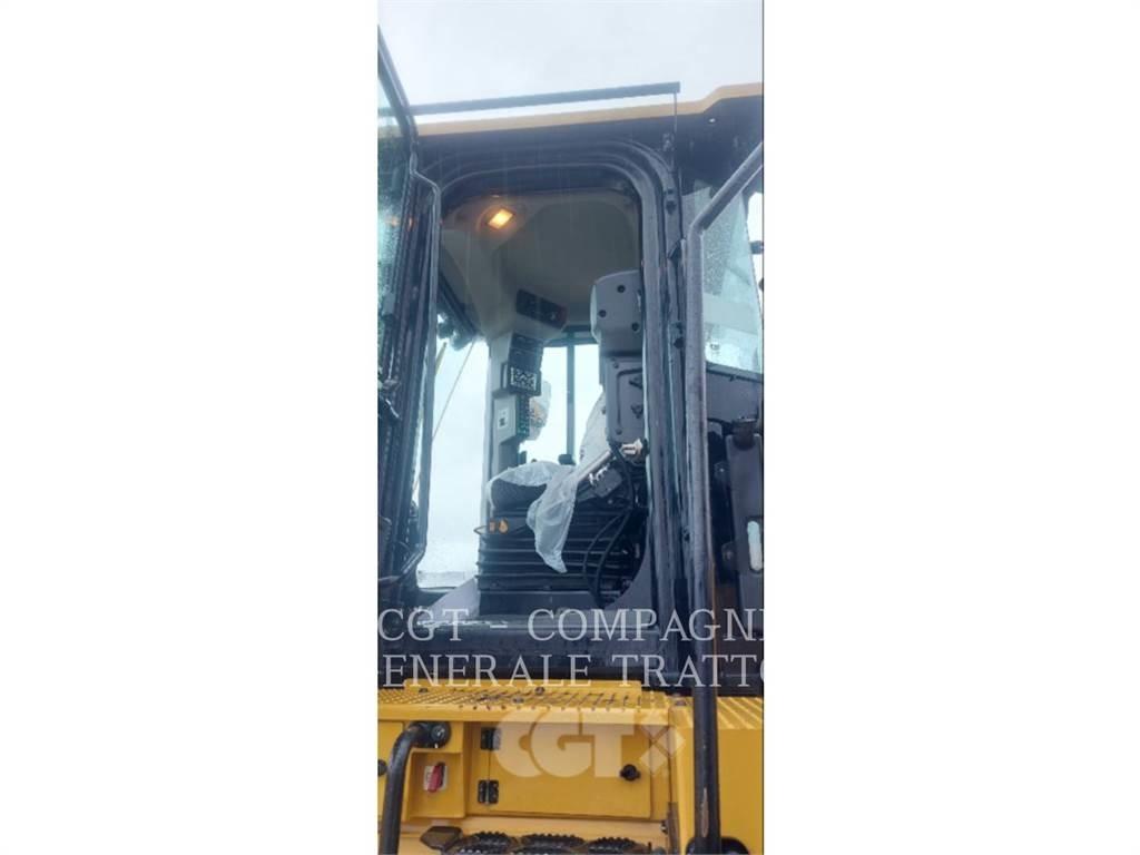 CAT 966M Kolesni nakladalci