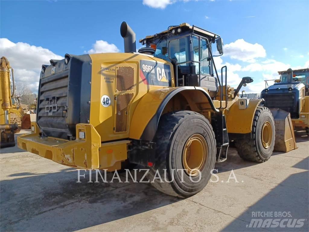 CAT 966M Kolesni nakladalci
