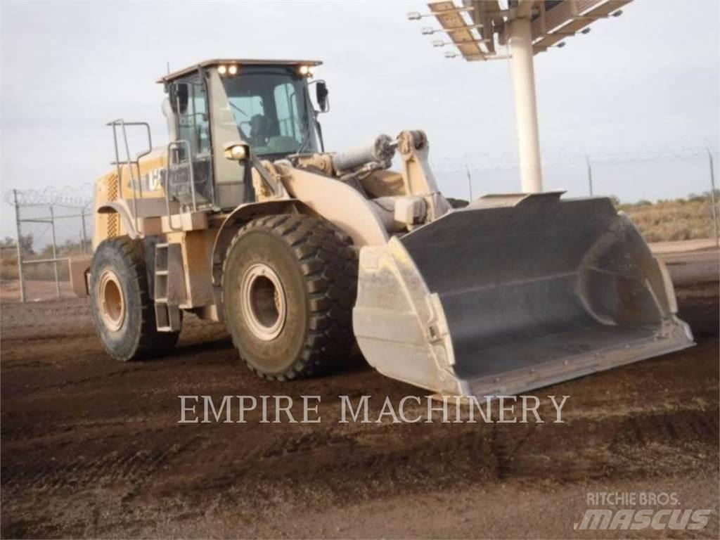 CAT 966M Kolesni nakladalci