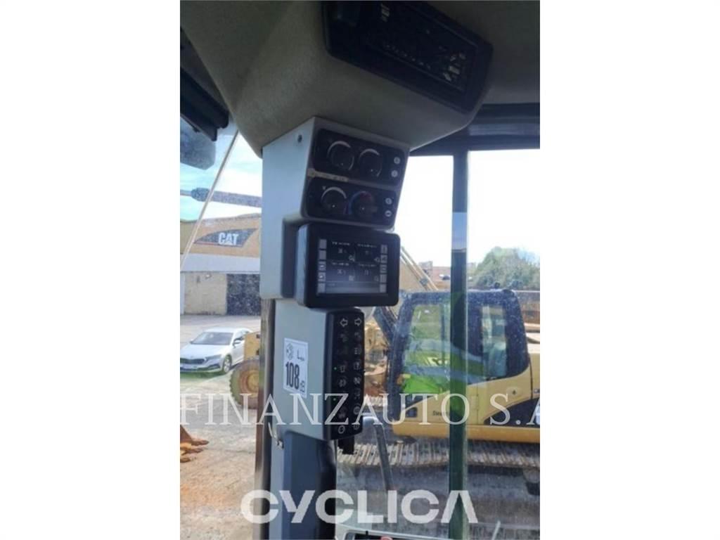 CAT 966M Kolesni nakladalci