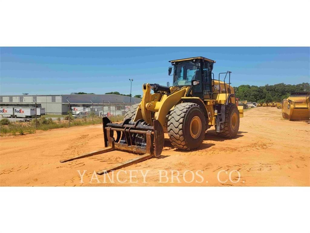 CAT 966M Kolesni nakladalci