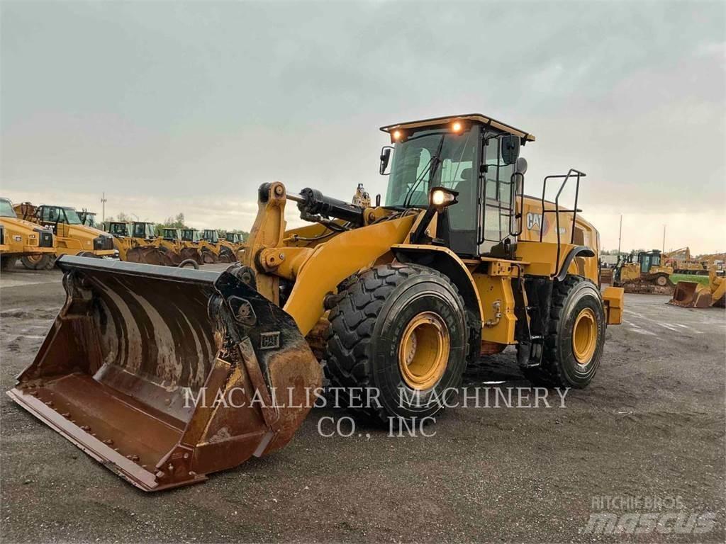 CAT 966M Kolesni nakladalci