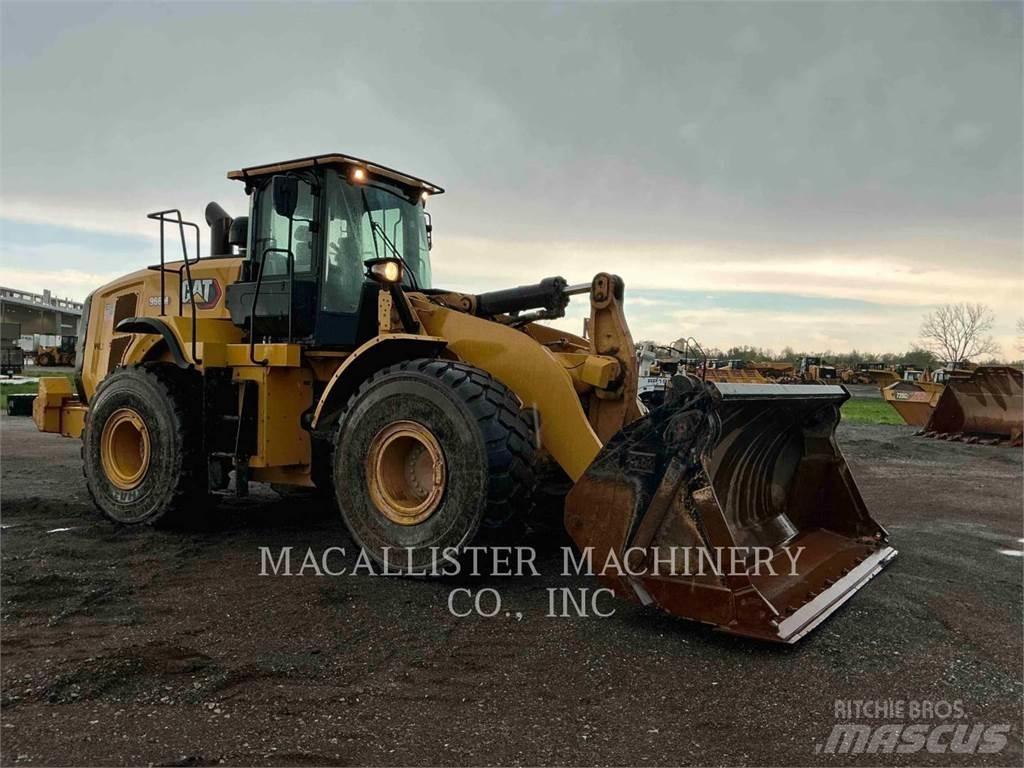 CAT 966M Kolesni nakladalci