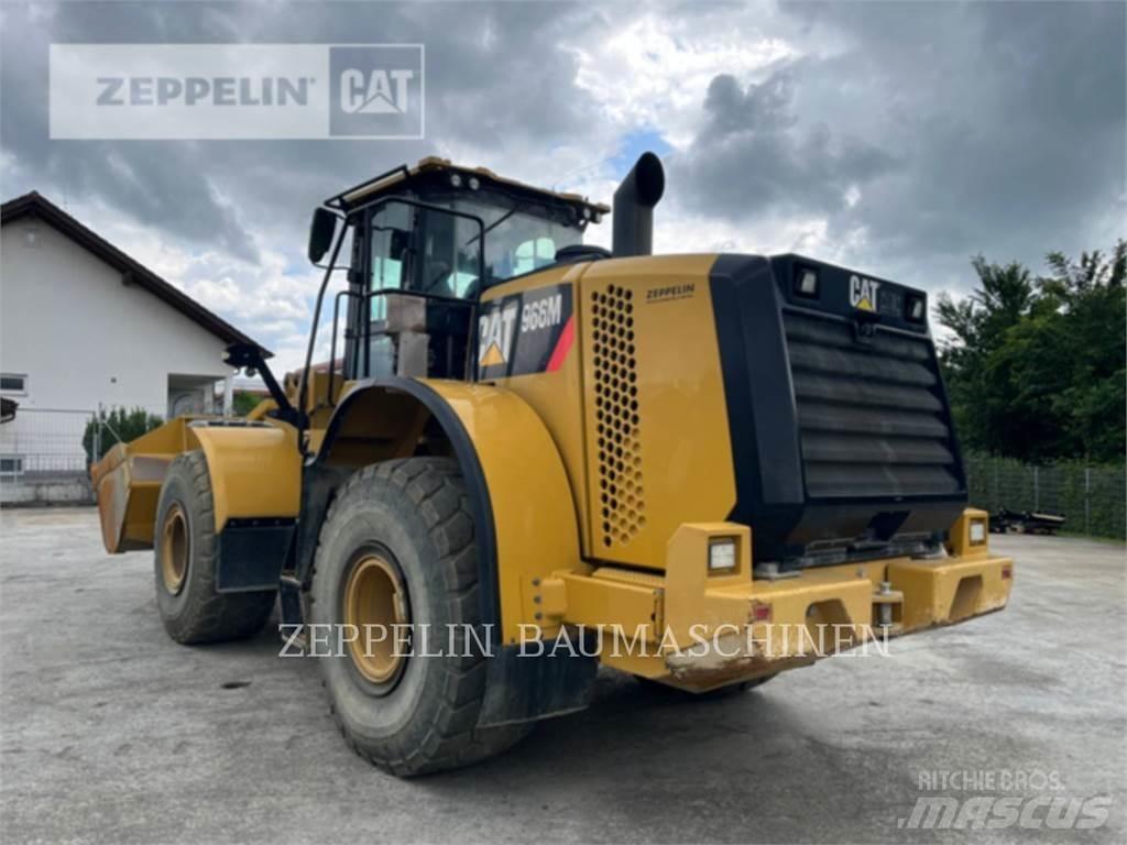 CAT 966M Kolesni nakladalci
