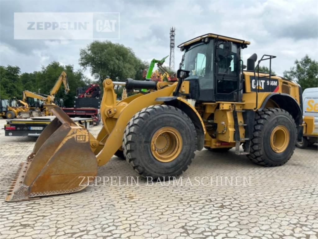 CAT 966M Kolesni nakladalci