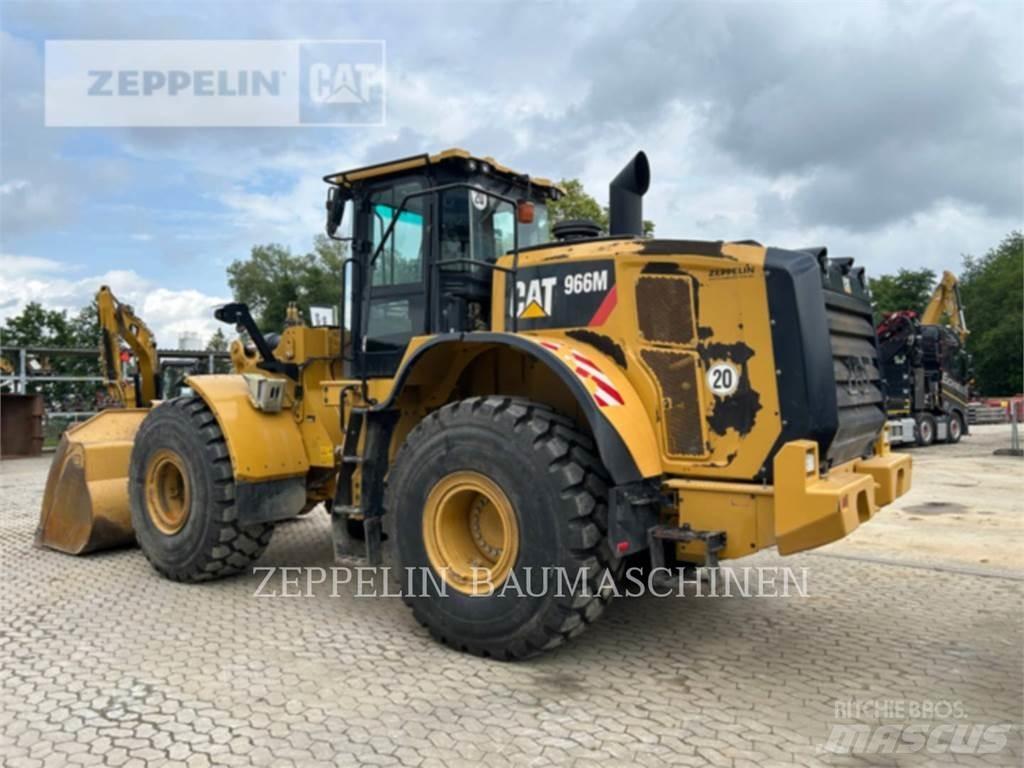 CAT 966M Kolesni nakladalci