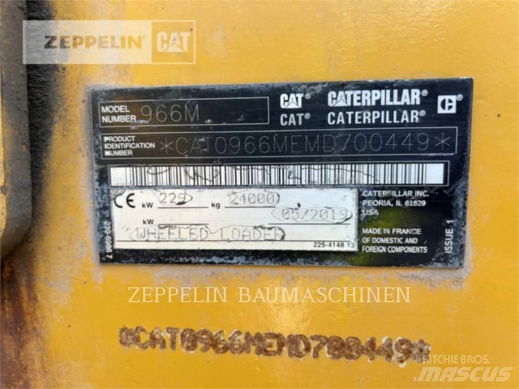 CAT 966M Kolesni nakladalci