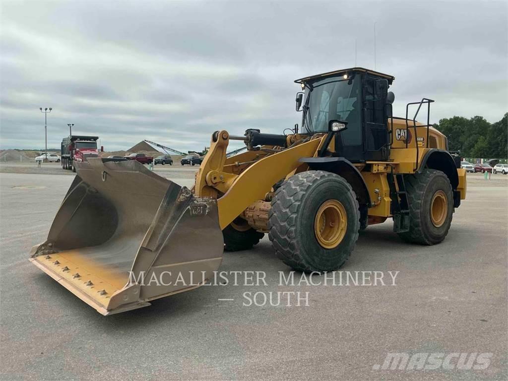 CAT 966M Kolesni nakladalci