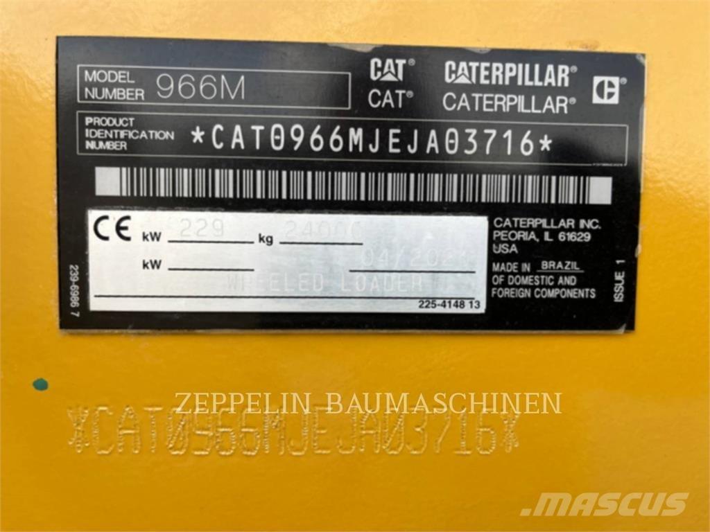 CAT 966M Kolesni nakladalci
