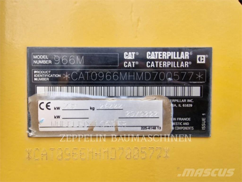 CAT 966M Kolesni nakladalci