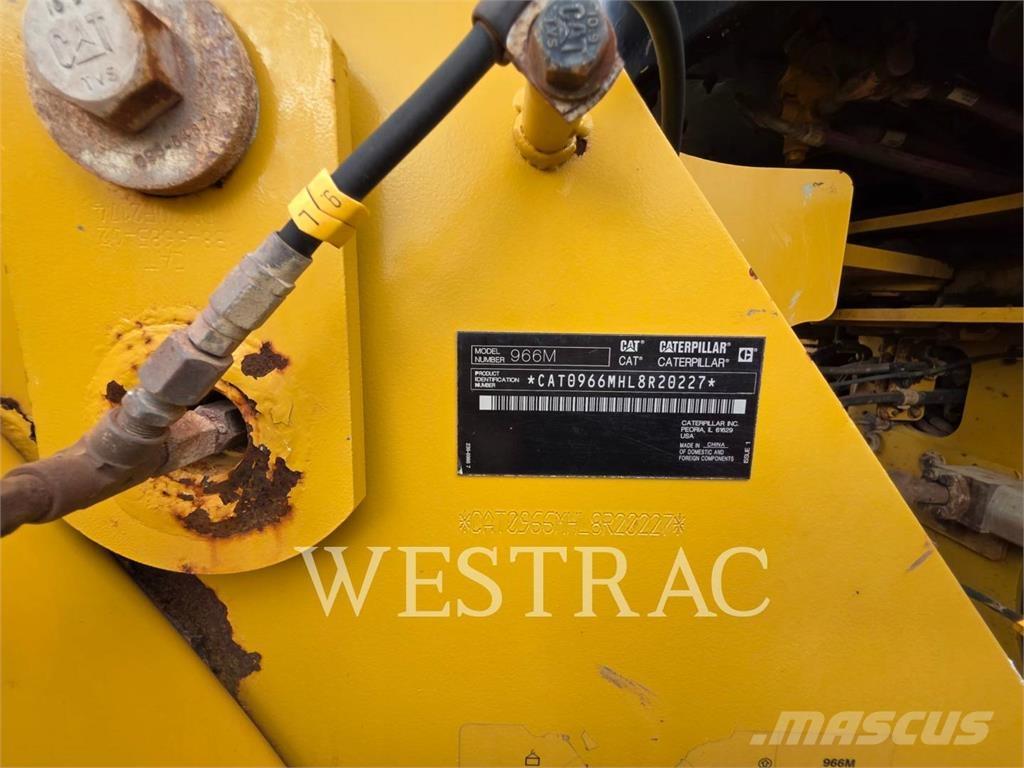 CAT 966M Kolesni nakladalci