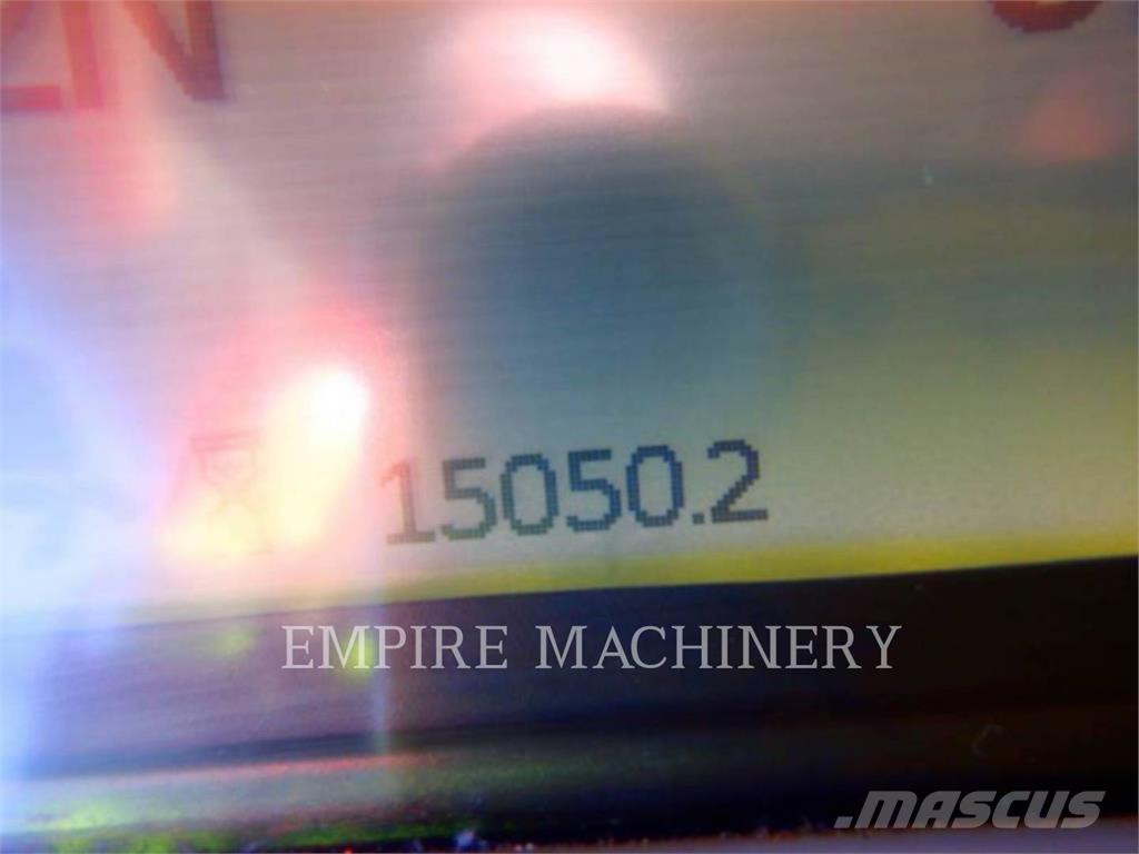 CAT 966M Kolesni nakladalci