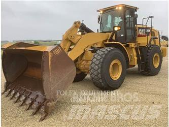 CAT 966M Kolesni nakladalci