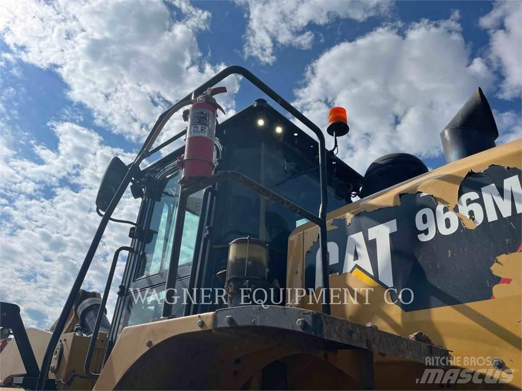 CAT 966M FC Kolesni nakladalci