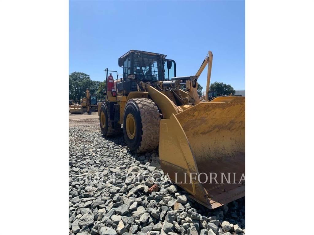 CAT 966M HL Kolesni nakladalci