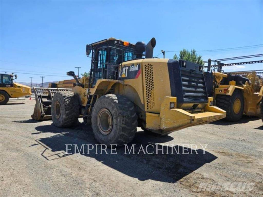 CAT 966M WH Kolesni nakladalci