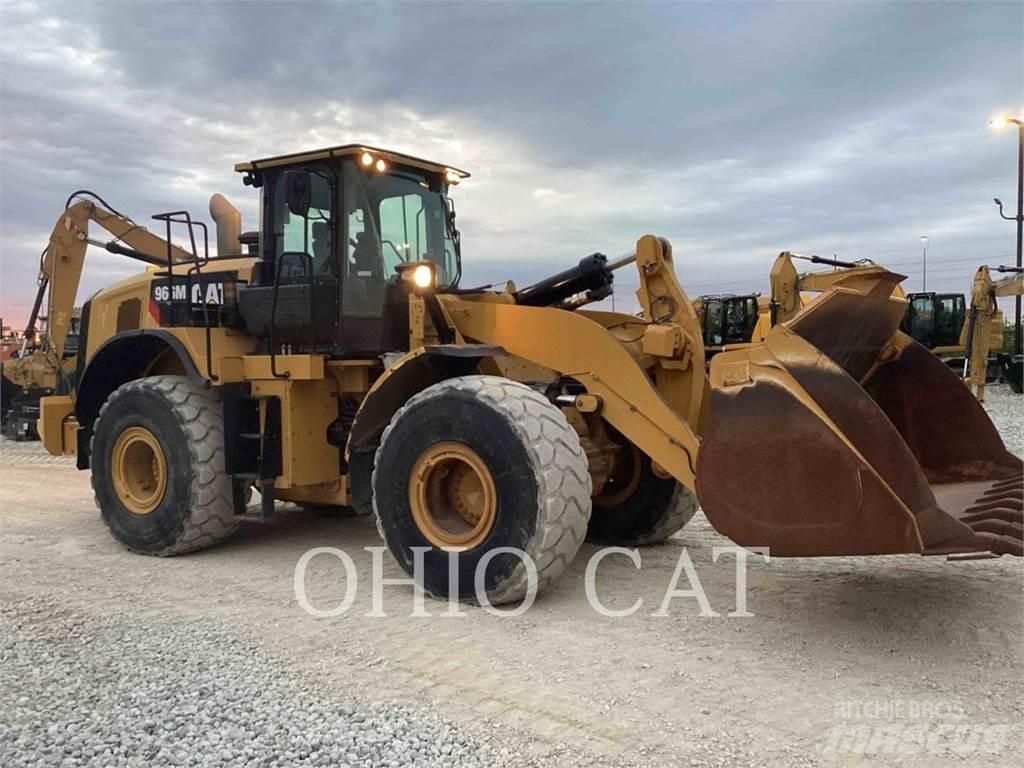 CAT 966M XE Kolesni nakladalci