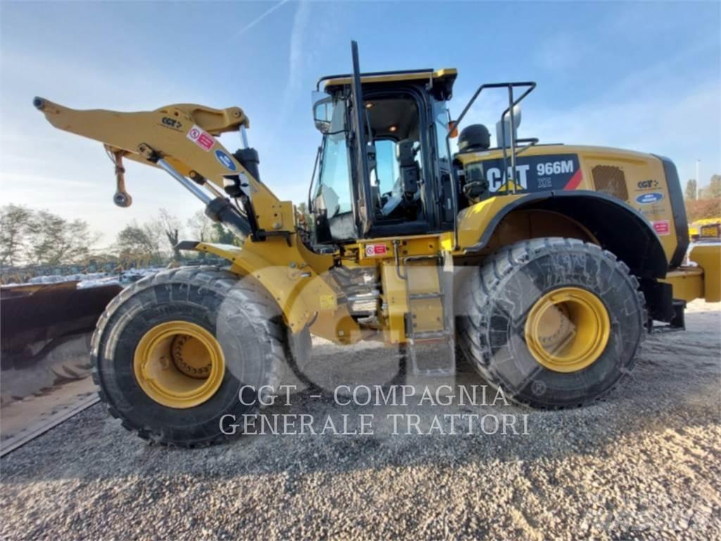 CAT 966M XE Kolesni nakladalci