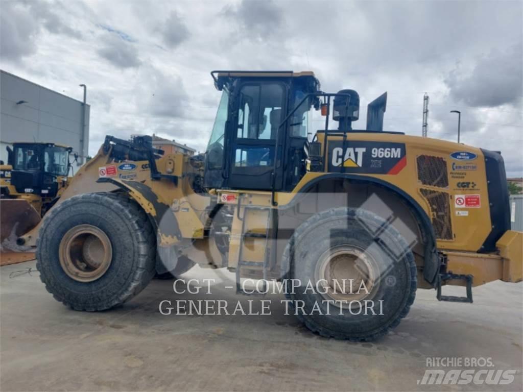 CAT 966M XE Kolesni nakladalci