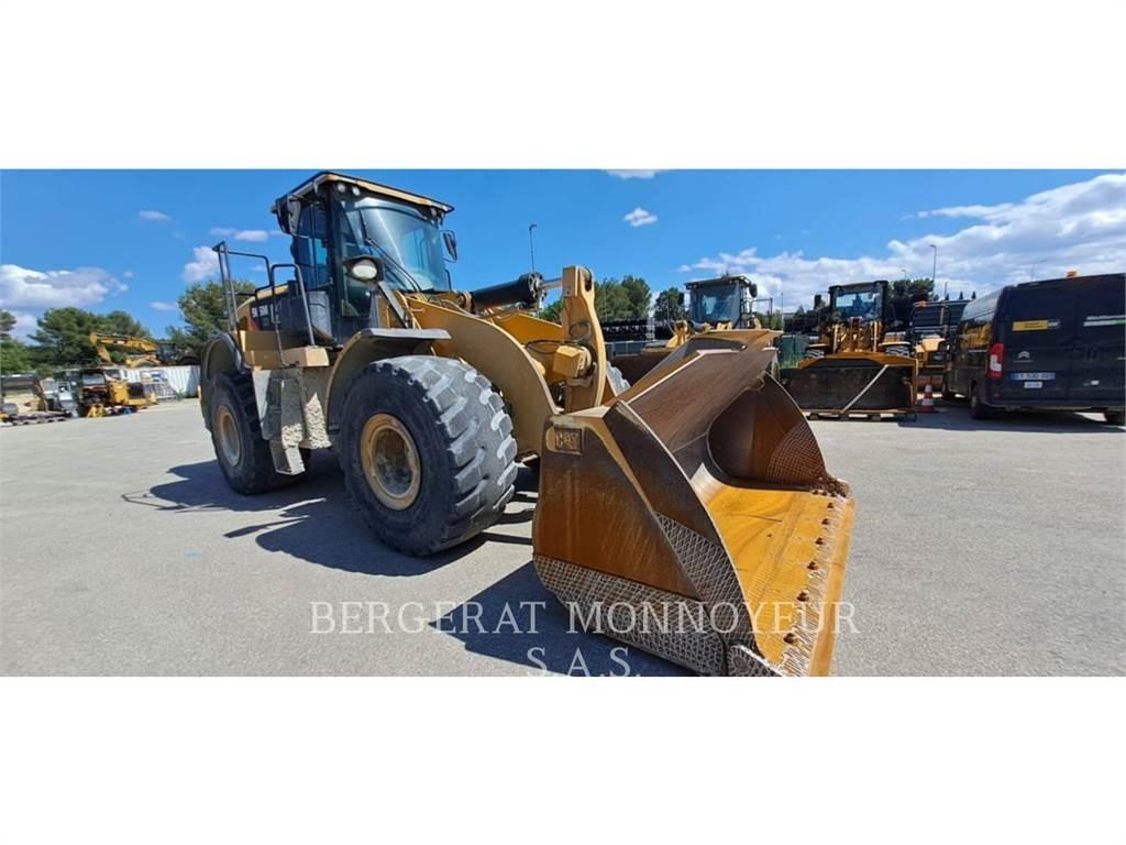 CAT 966M XE Kolesni nakladalci