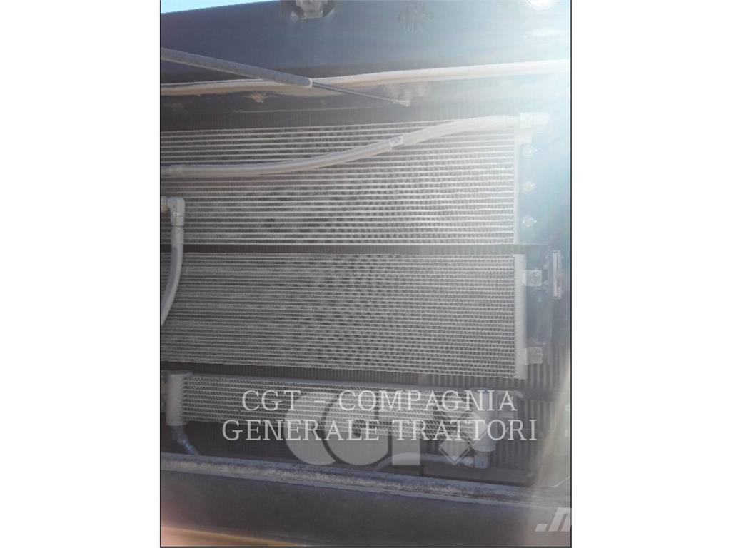 CAT 966M XE Kolesni nakladalci