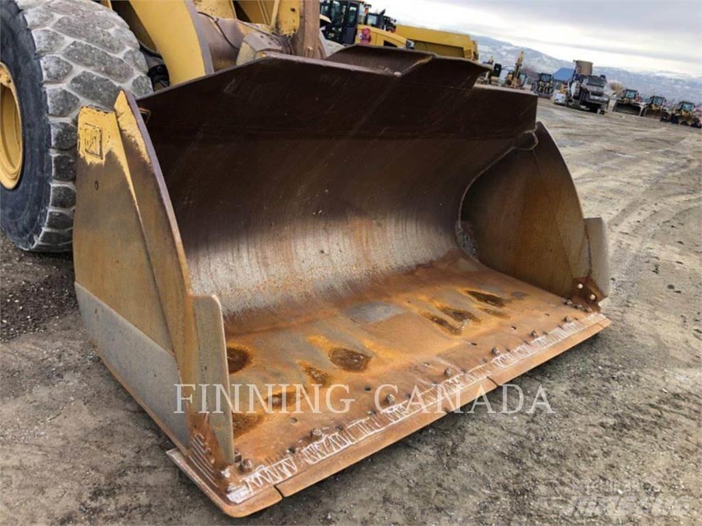 CAT 966MXE Kolesni nakladalci