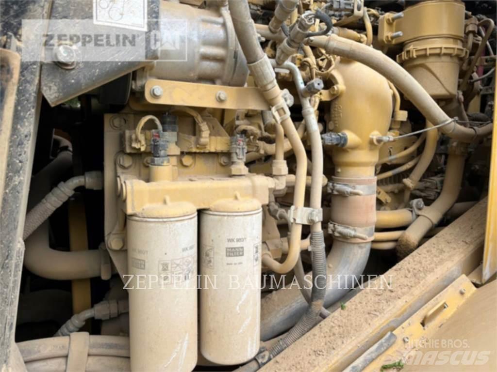CAT 966MXE Kolesni nakladalci