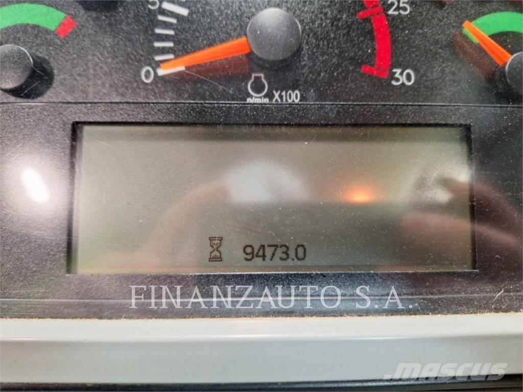 CAT 966MXE Kolesni nakladalci