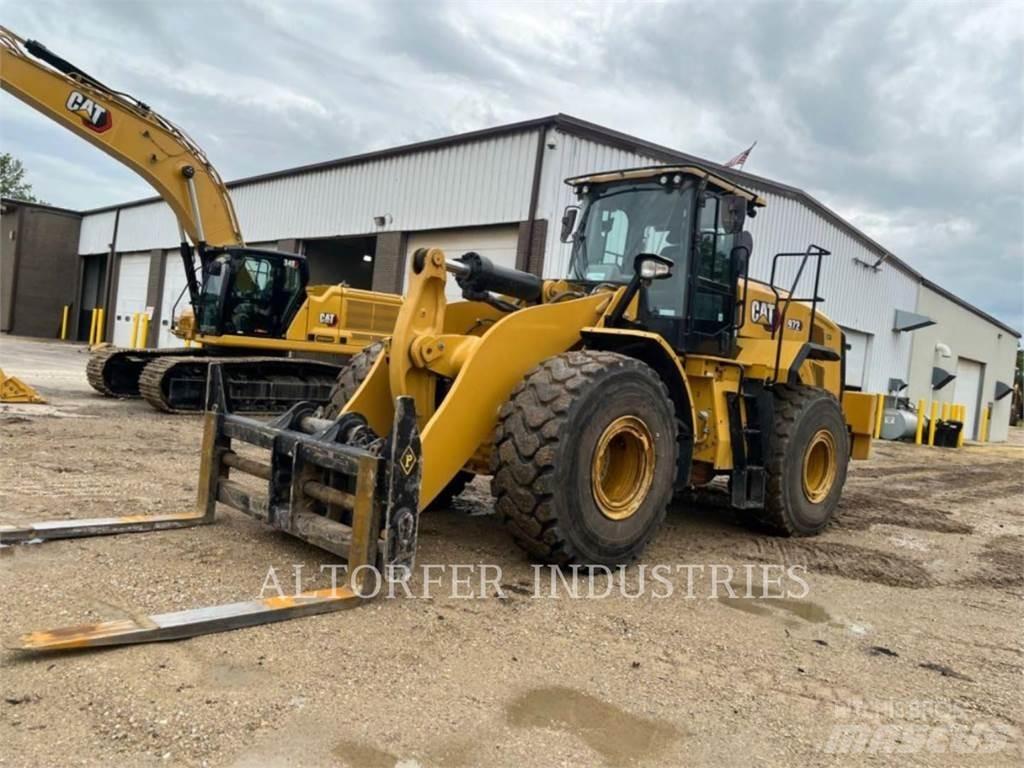 CAT 972-14 Kolesni nakladalci