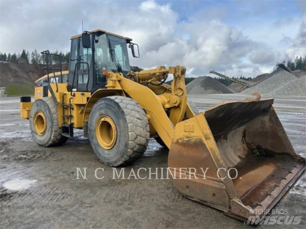 CAT 972G Kolesni nakladalci