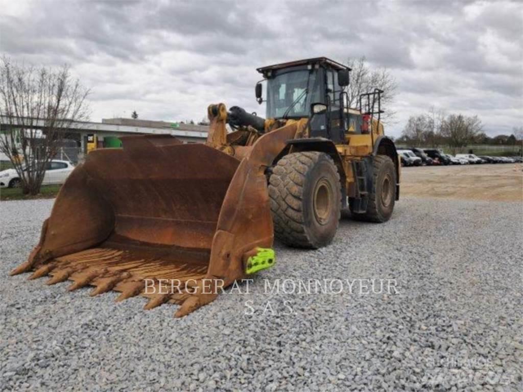 CAT 972K Kolesni nakladalci