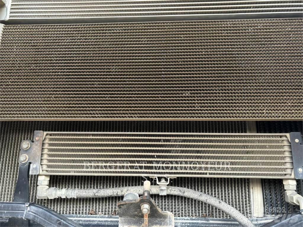 CAT 972K Kolesni nakladalci