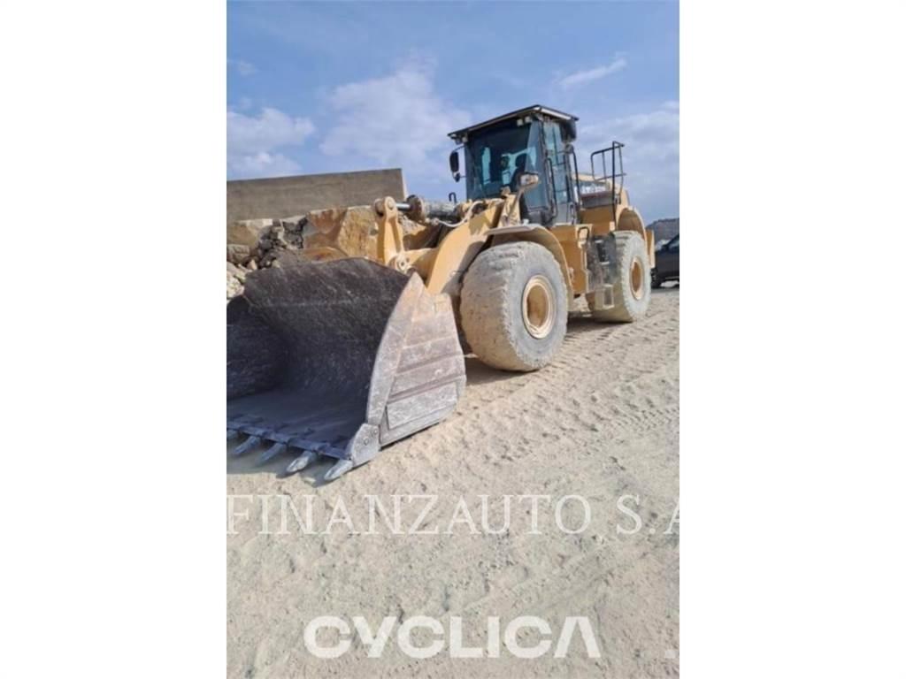 CAT 972K Kolesni nakladalci