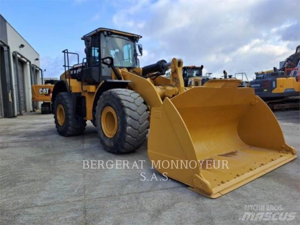 CAT 972M Kolesni nakladalci