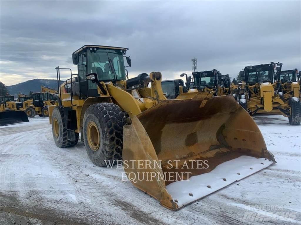 CAT 972M Kolesni nakladalci
