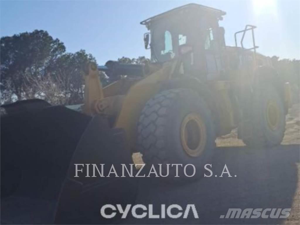CAT 972M Kolesni nakladalci