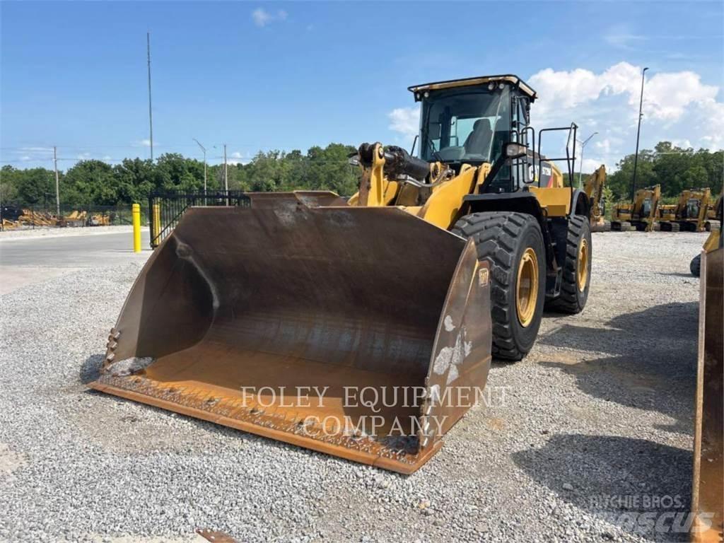 CAT 972M Kolesni nakladalci