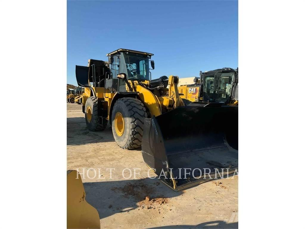 CAT 972M Kolesni nakladalci
