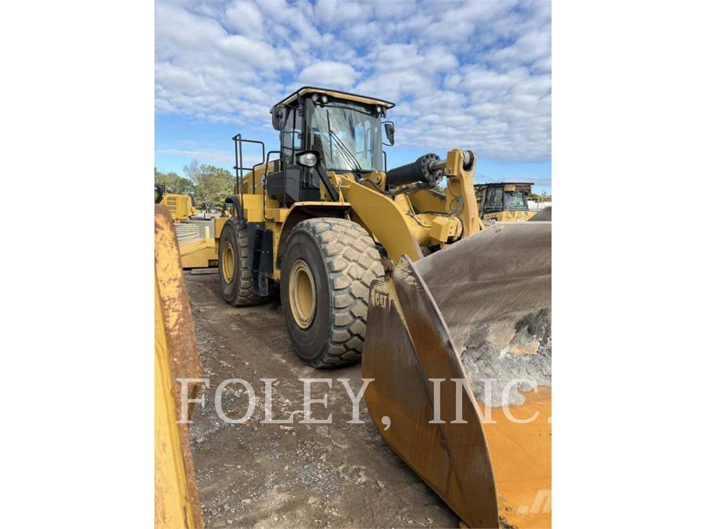 CAT 972M Kolesni nakladalci