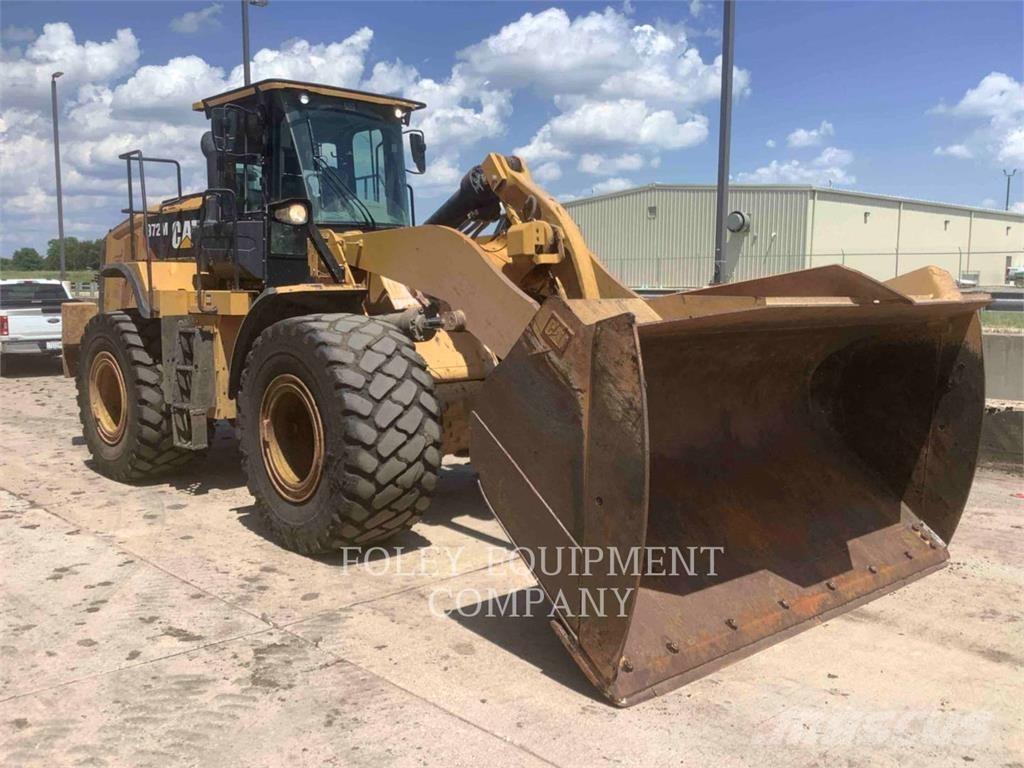 CAT 972M Kolesni nakladalci