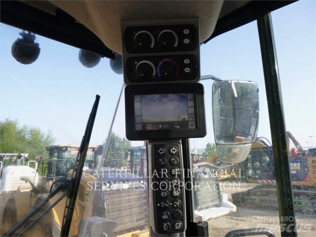 CAT 972MXE Kolesni nakladalci