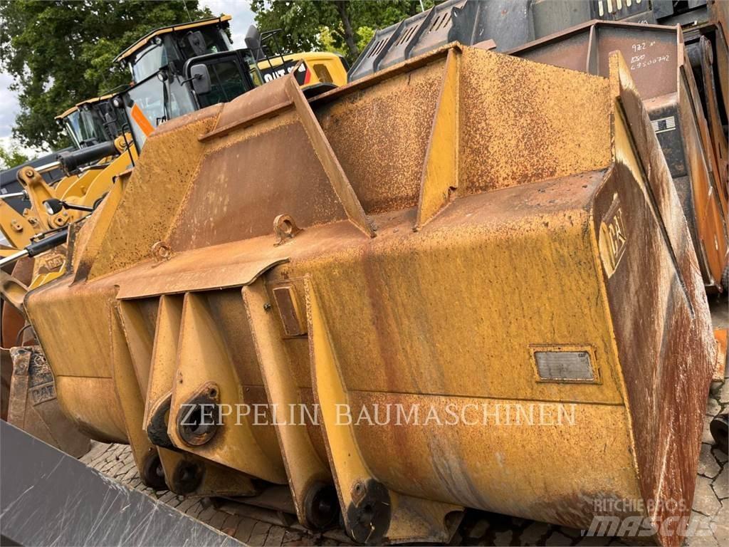 CAT 972MXE Kolesni nakladalci