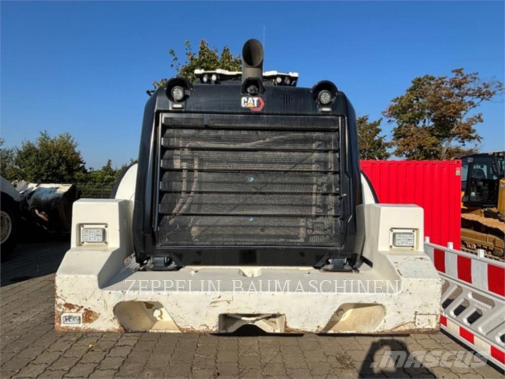 CAT 972MXE Kolesni nakladalci