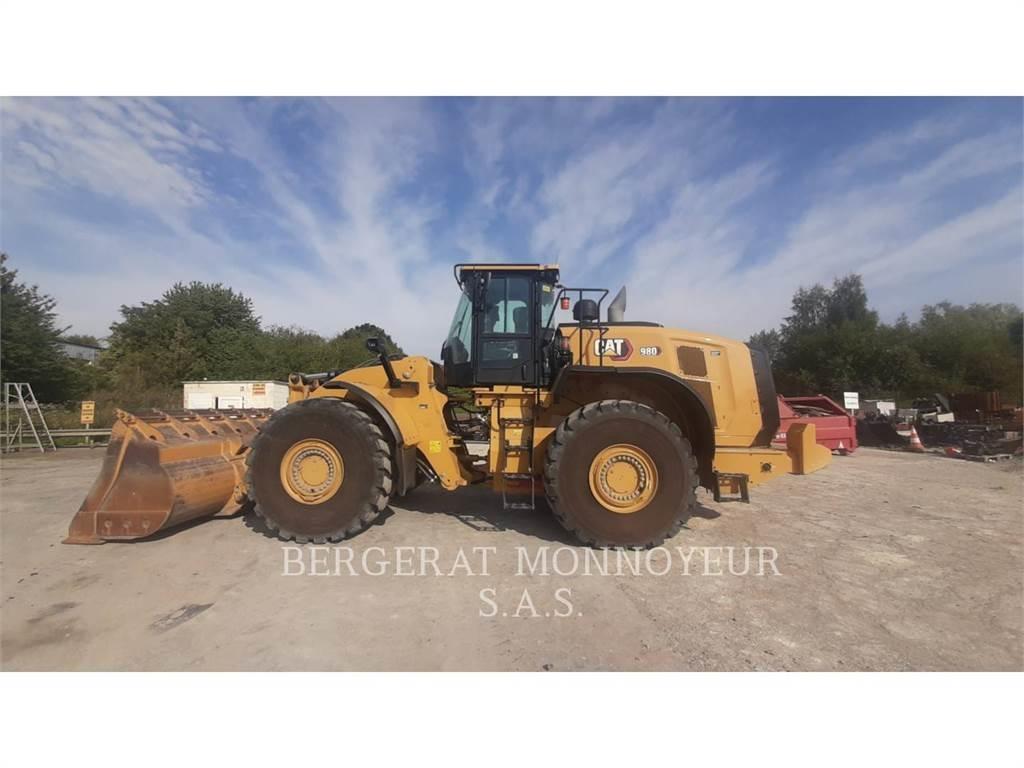 CAT 980 Kolesni nakladalci