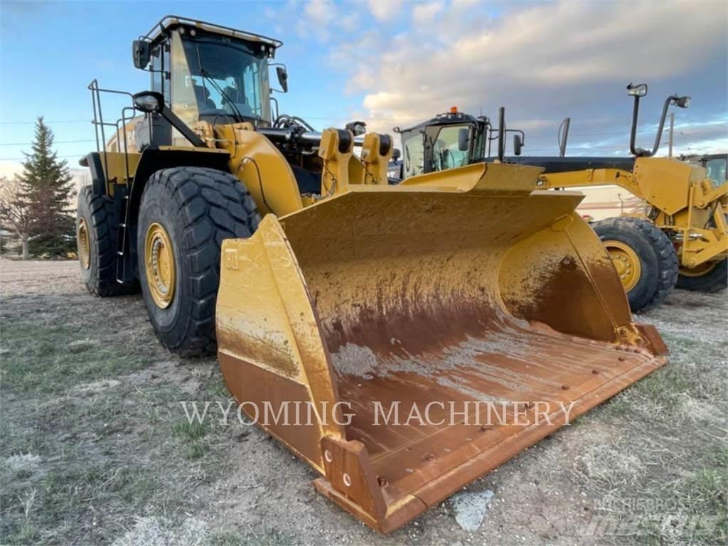 CAT 980 Kolesni nakladalci